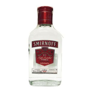 Smirnoff Red Petaca Plástico 20 cl